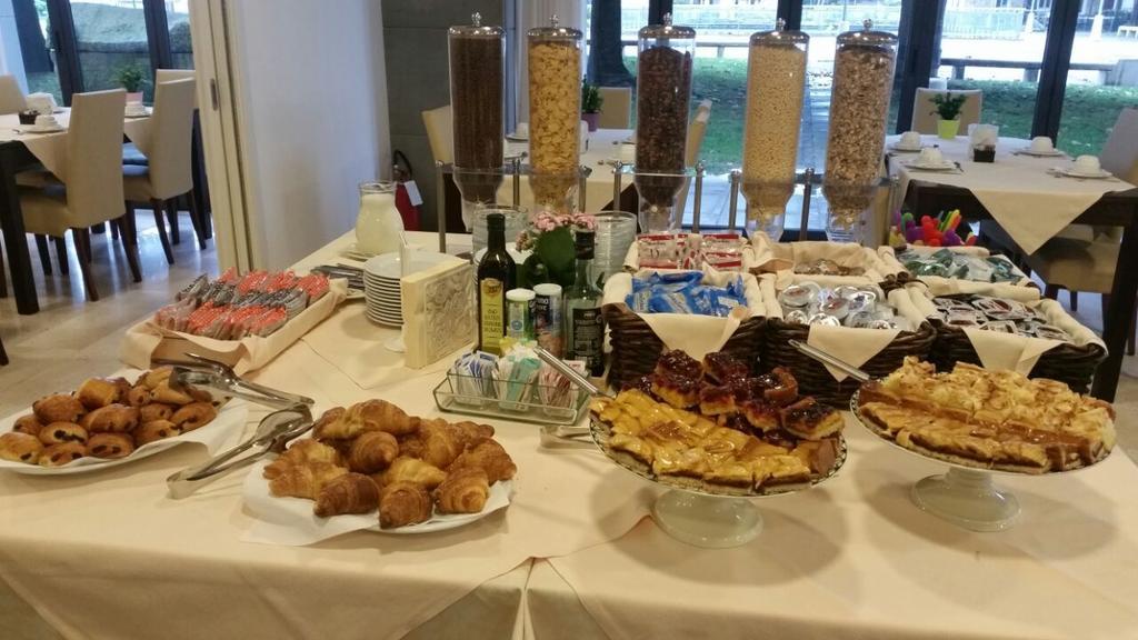 Hotel Fonzari Grado Dış mekan fotoğraf